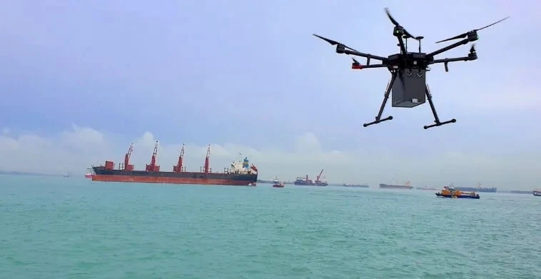 Dron za pregled i pregled vodova za prijenos električne energije
